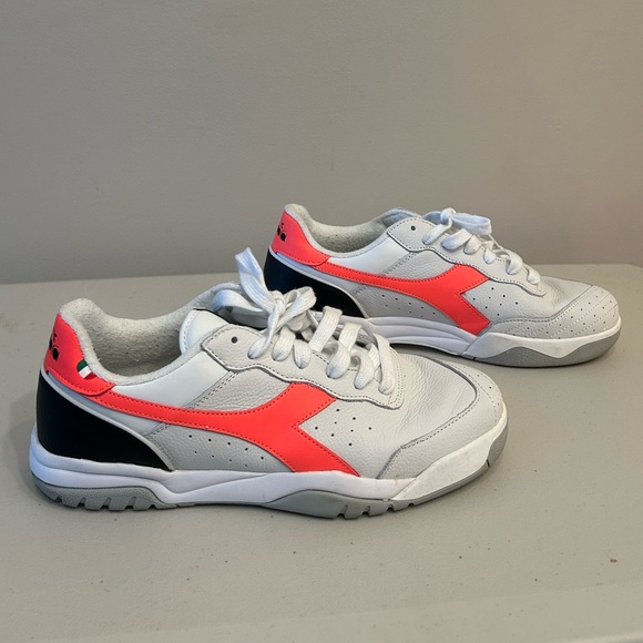 Diadora Maverick Sneakers - Picture 1 of 6